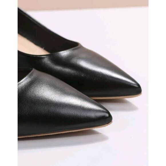 2/$30 Size 7.5 Ladies Black Kitty Pointed Toe Heels - Picture 2 of 7
